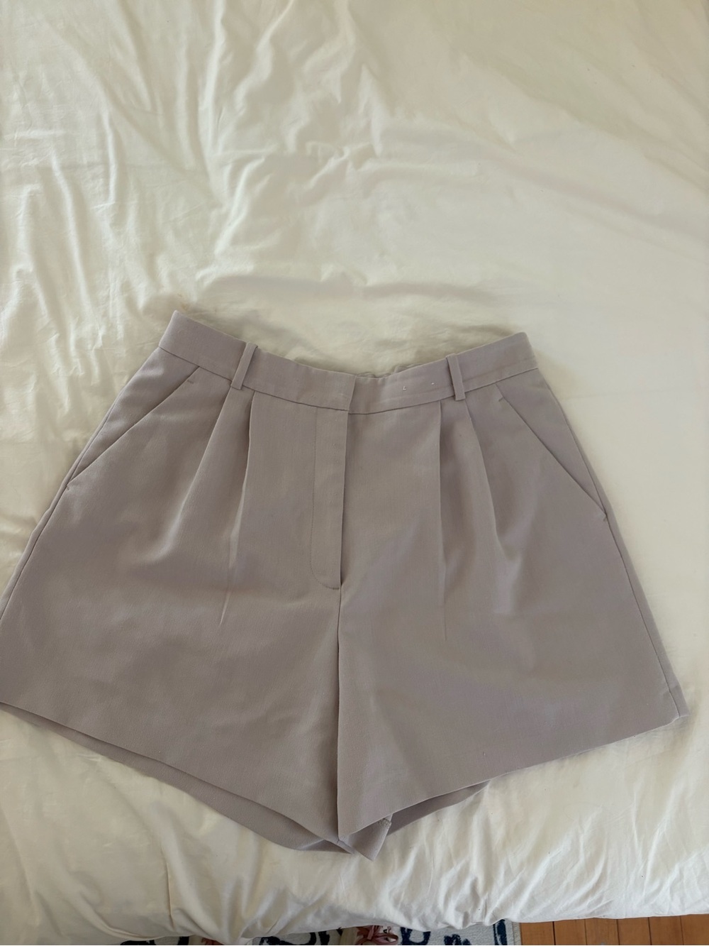 Abercrombie & Fitch curve love shorts in khaki